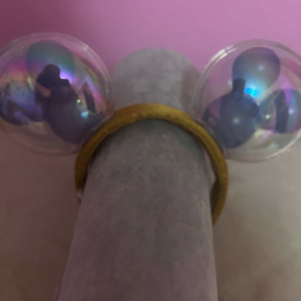 Disney 50th Anniversary Minnie Ears – Iridescent Clear Dome – Parks Exclusive